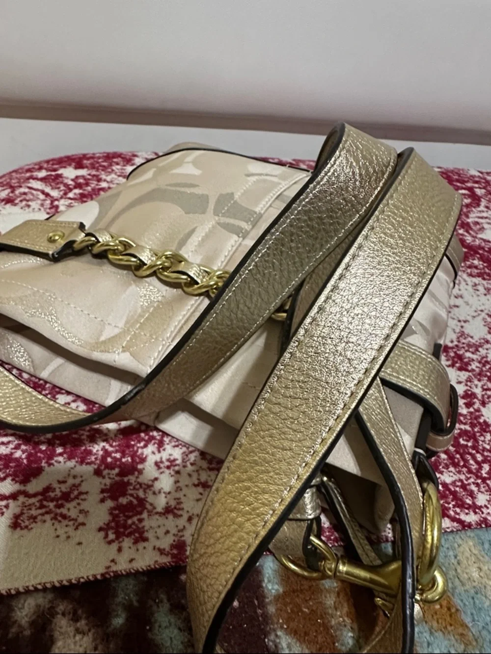 Coach Metallic Gold and Cream Signature Crossbody Shoulder/Crossbody Bag - Picture 10 of 15